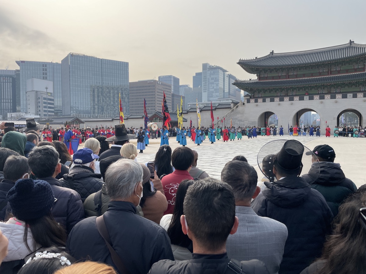 景福宮・光化門前の守門将交代式